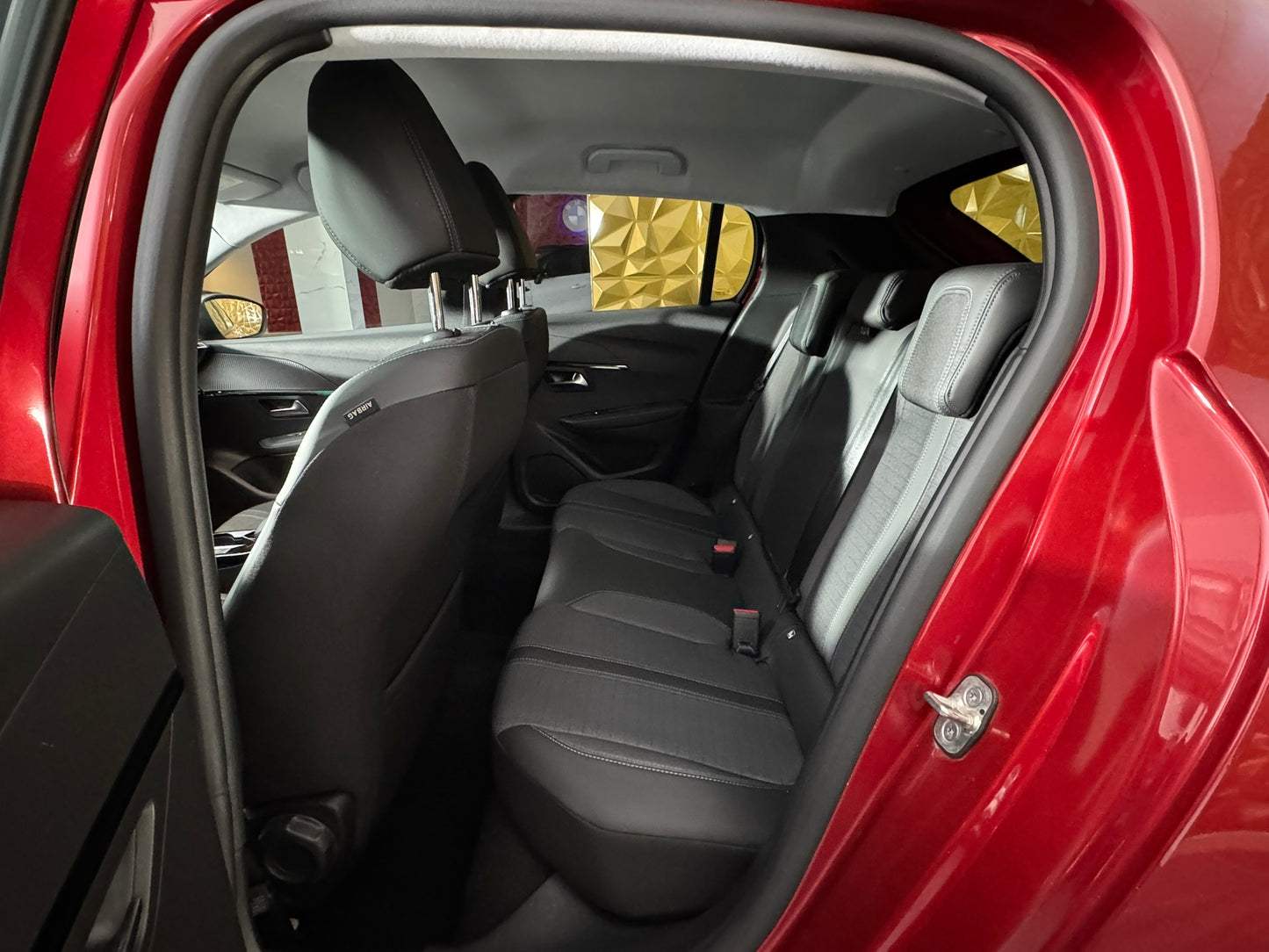 Peugeot 208 Allure Pack *PROMO*