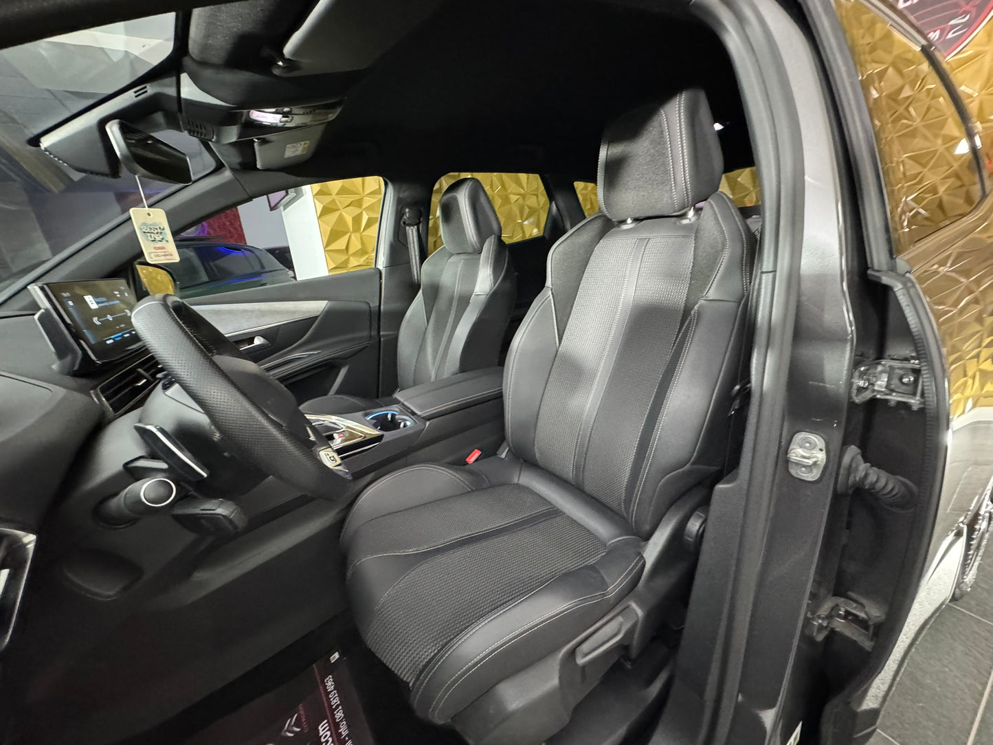 Peugeot 3008 Gt Line *Black Edition*