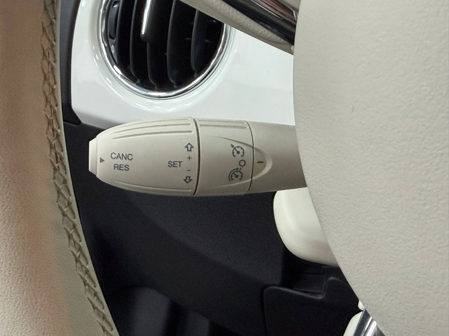 Fiat 500 Cabrio Dolcevita Limited Edition