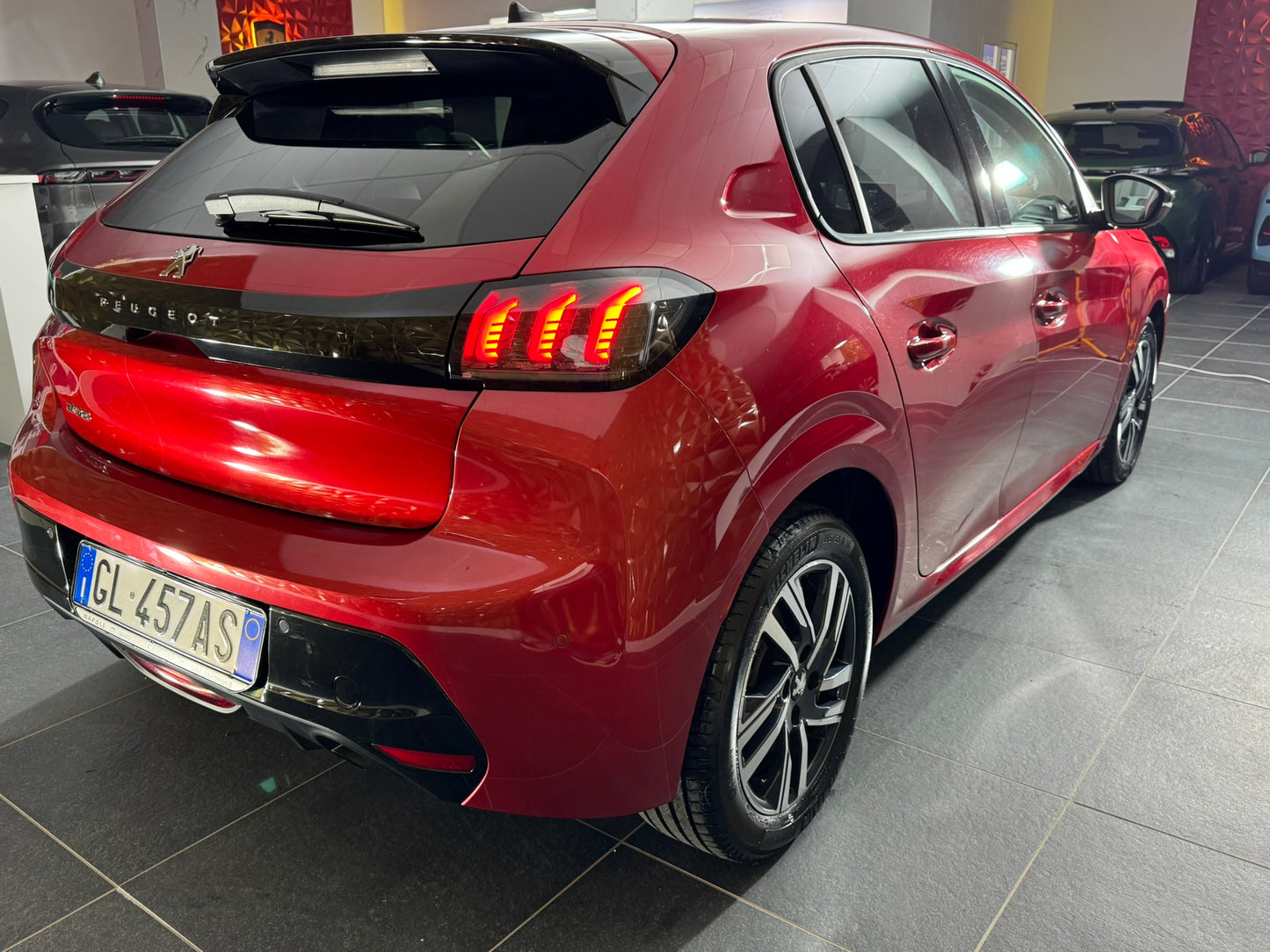 Peugeot 208 Allure Pack *PROMO*