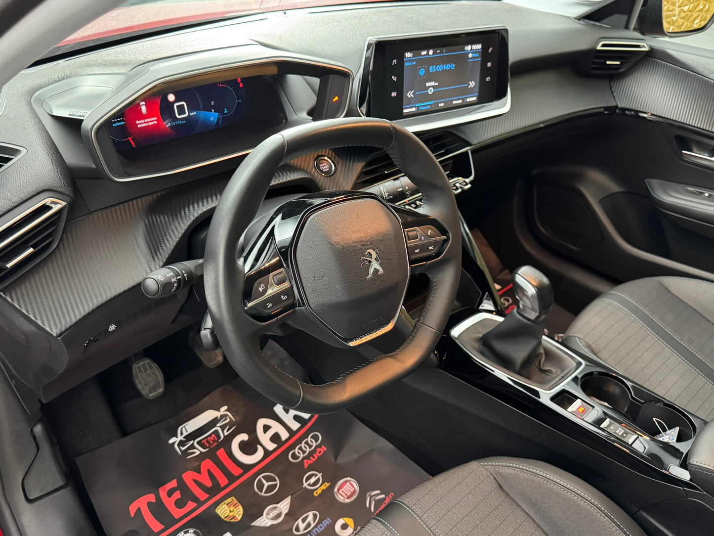 Peugeot 208 Allure Pack *PROMO*