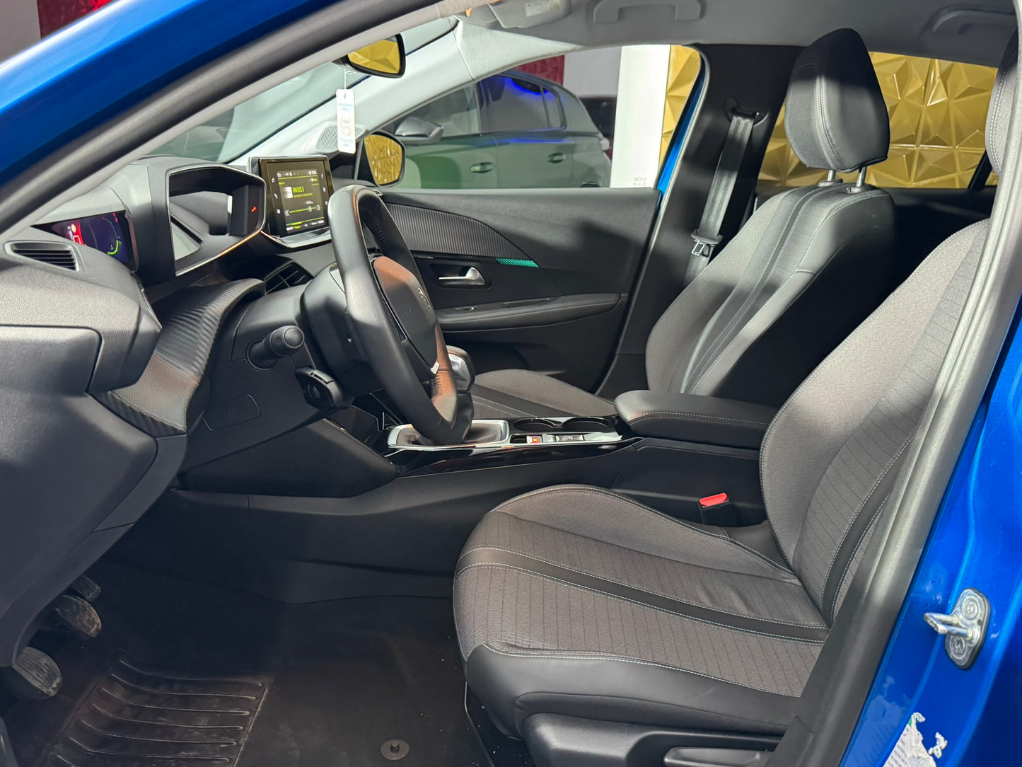 Peugeot 208 Allure Pack *Promo*