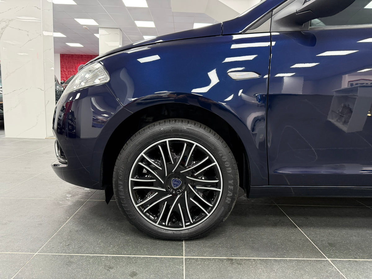 Lancia Ypsilon Ecochic