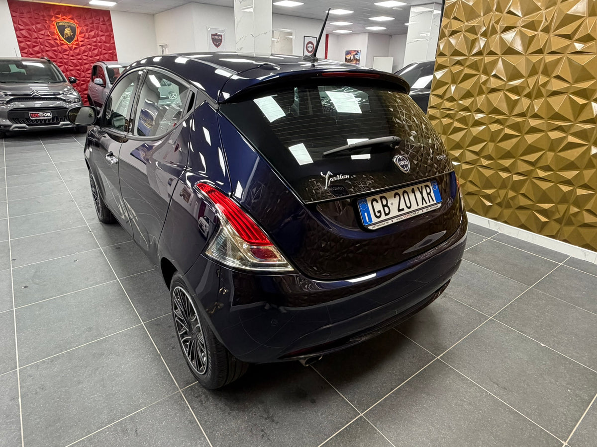 Lancia Ypsilon Ecochic
