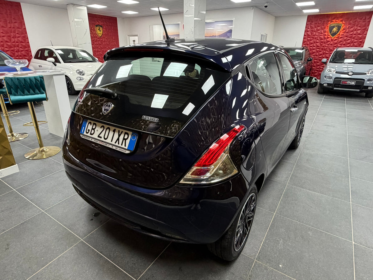 Lancia Ypsilon Ecochic