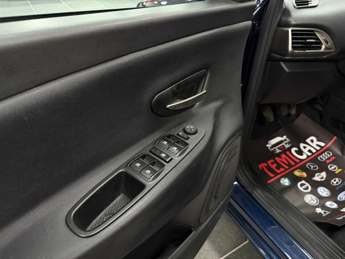 Lancia Ypsilon Ecochic