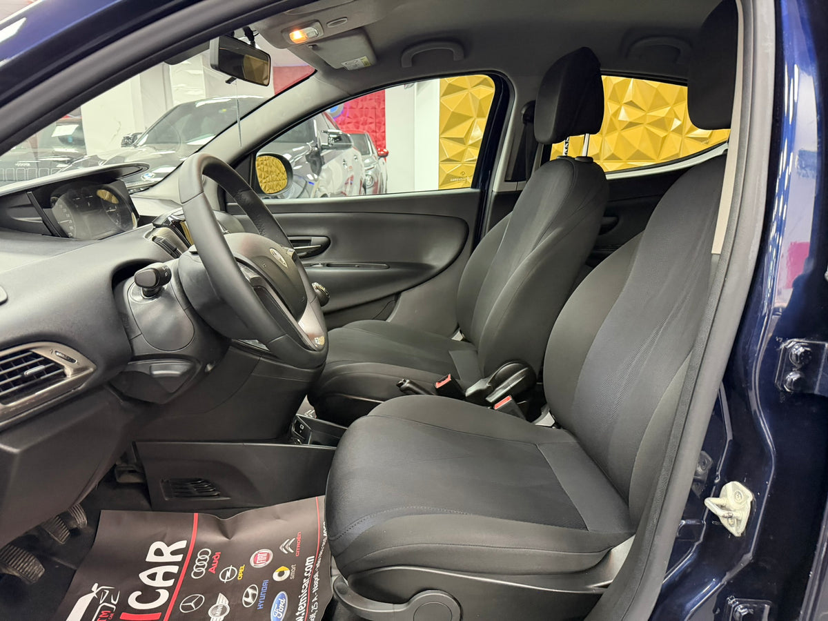Lancia Ypsilon Ecochic