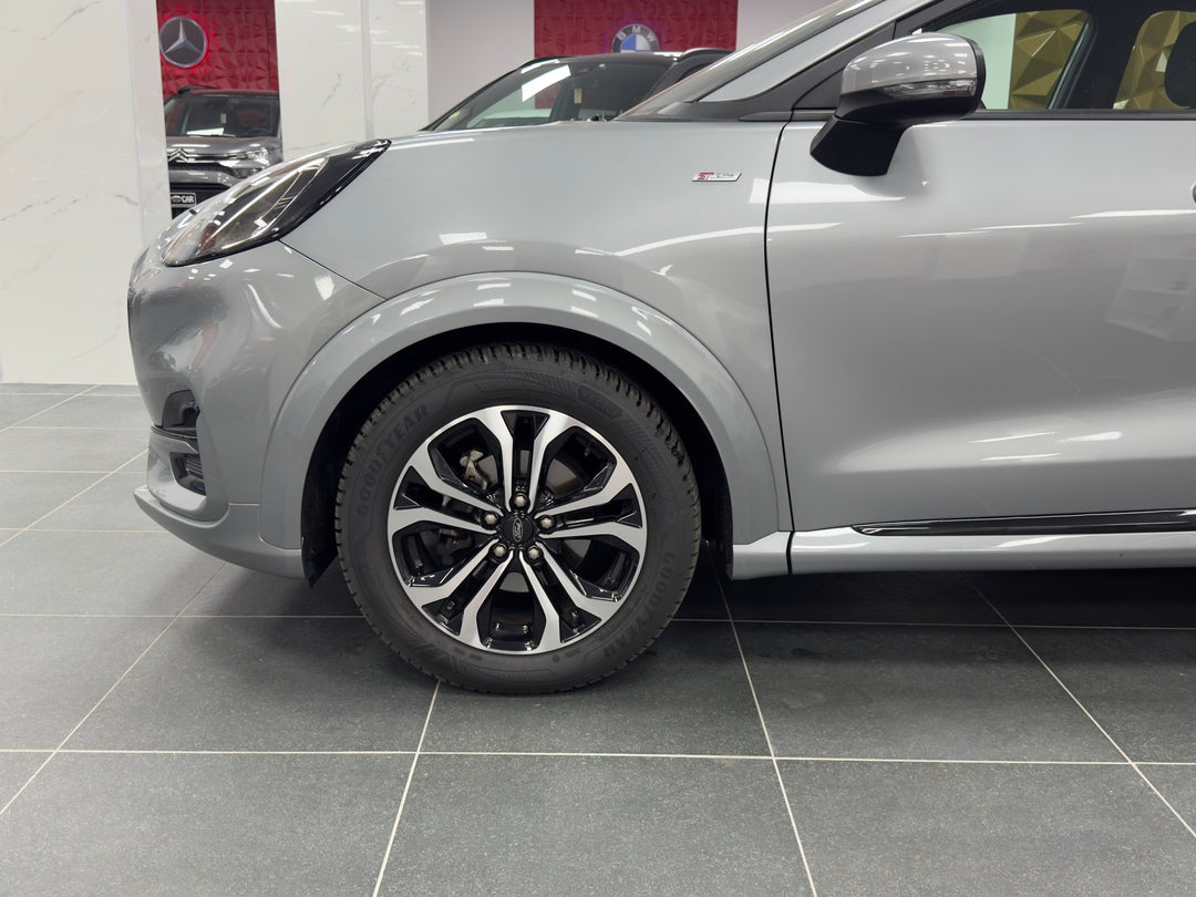 Ford Puma St-Line Hybrid