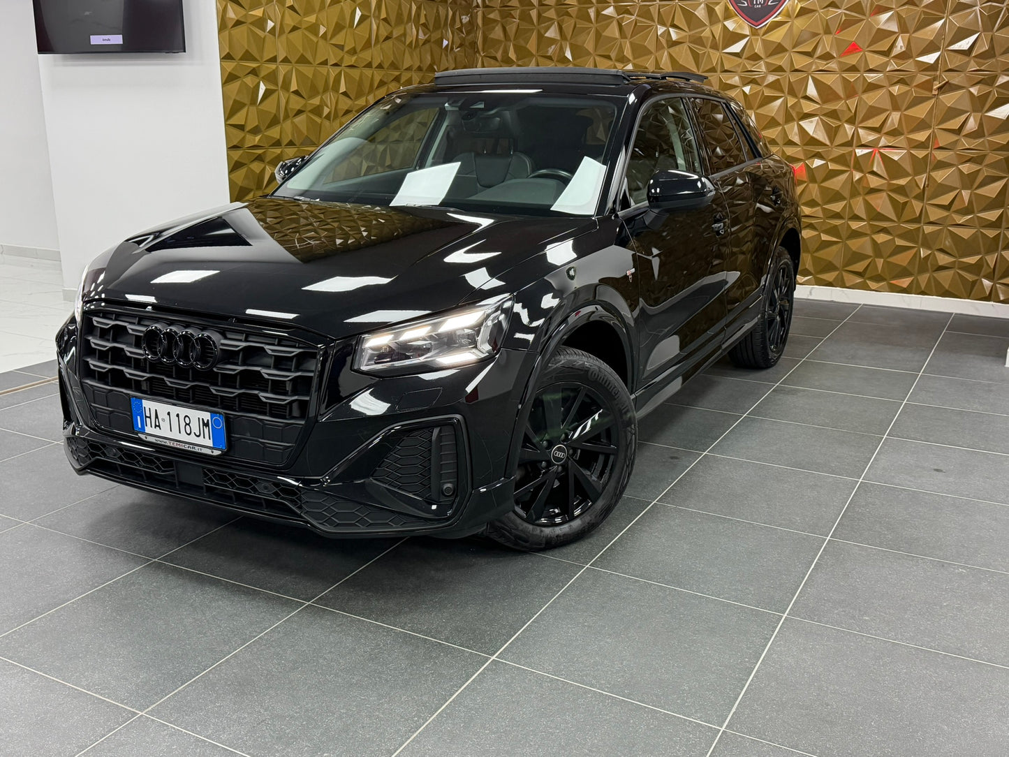 Audi Q2 S-Line Black Edition