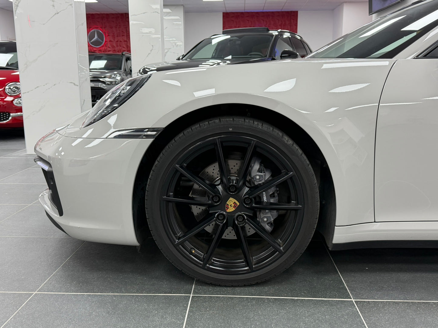 Porsche 911 Carrera