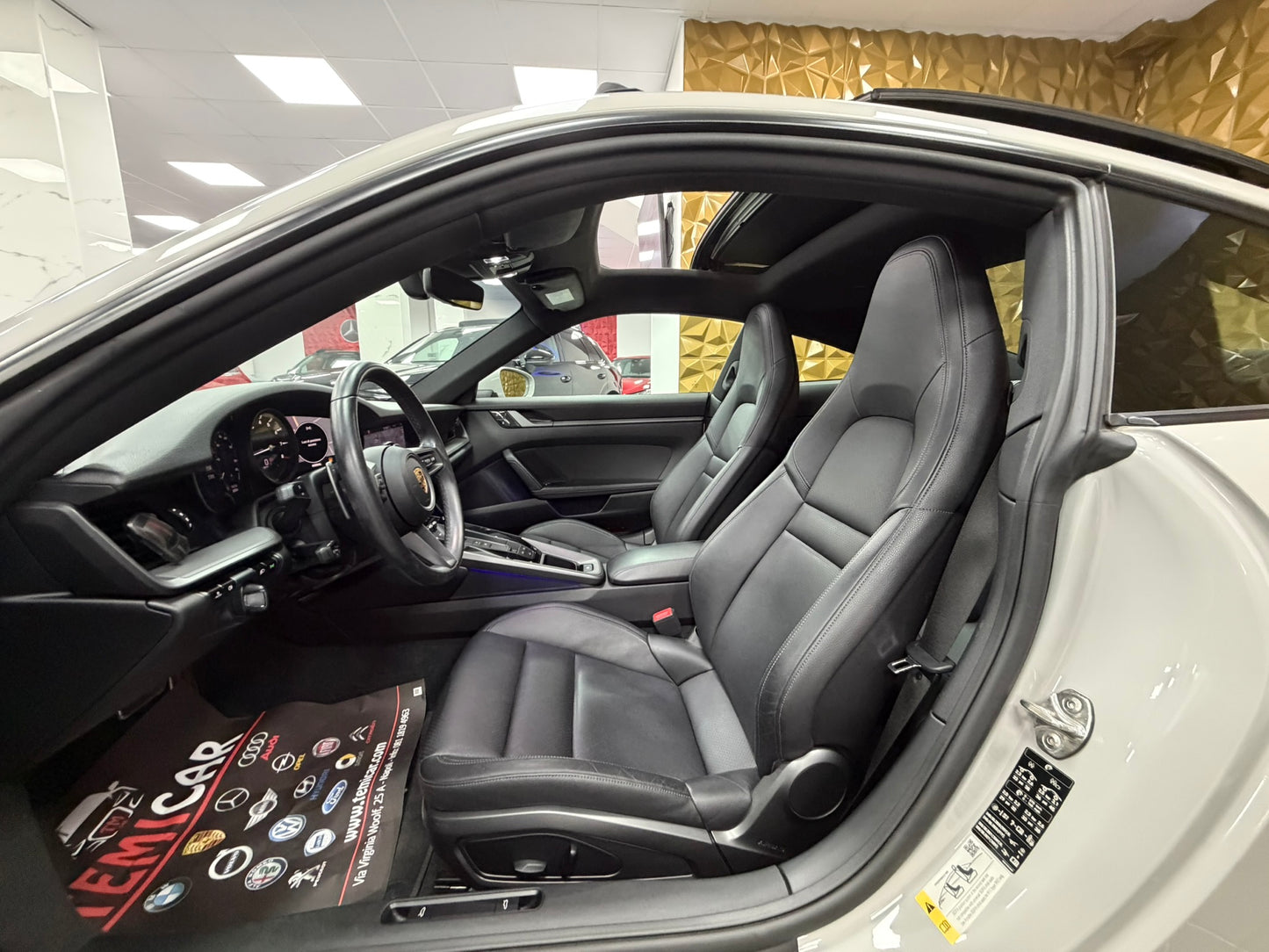 Porsche 911 Carrera