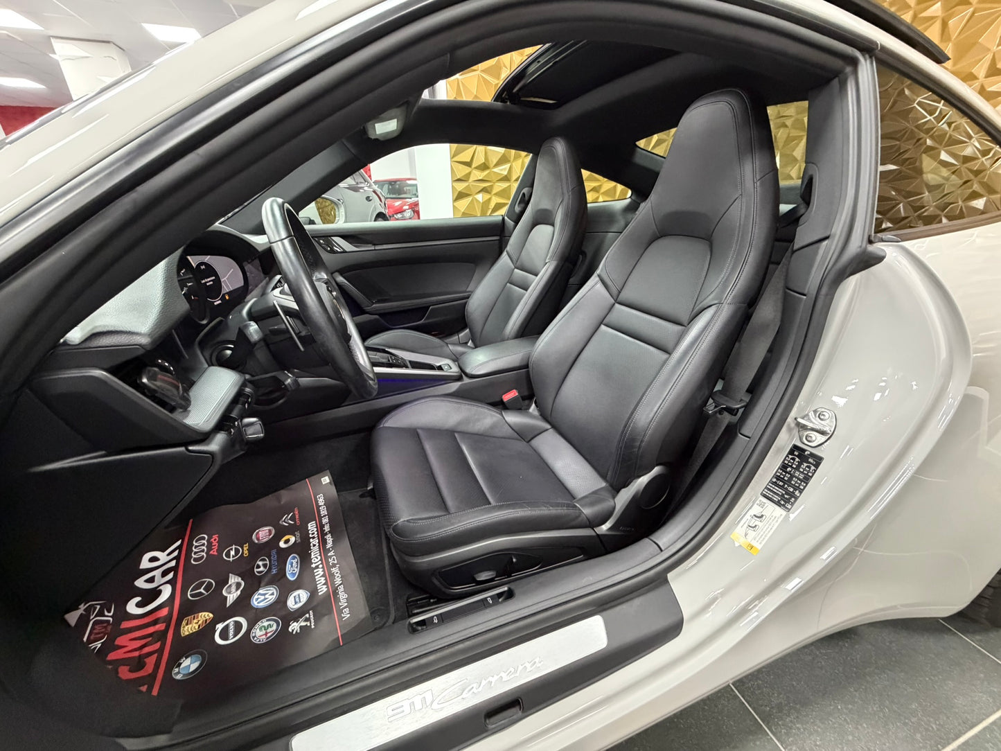 Porsche 911 Carrera