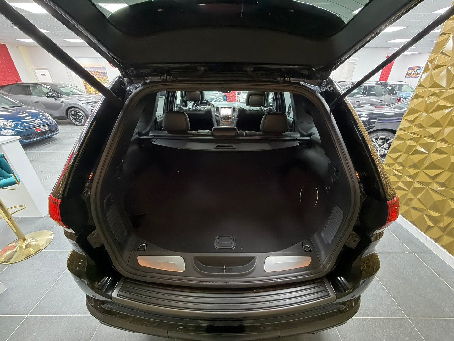 Jeep Grand Cherokee S