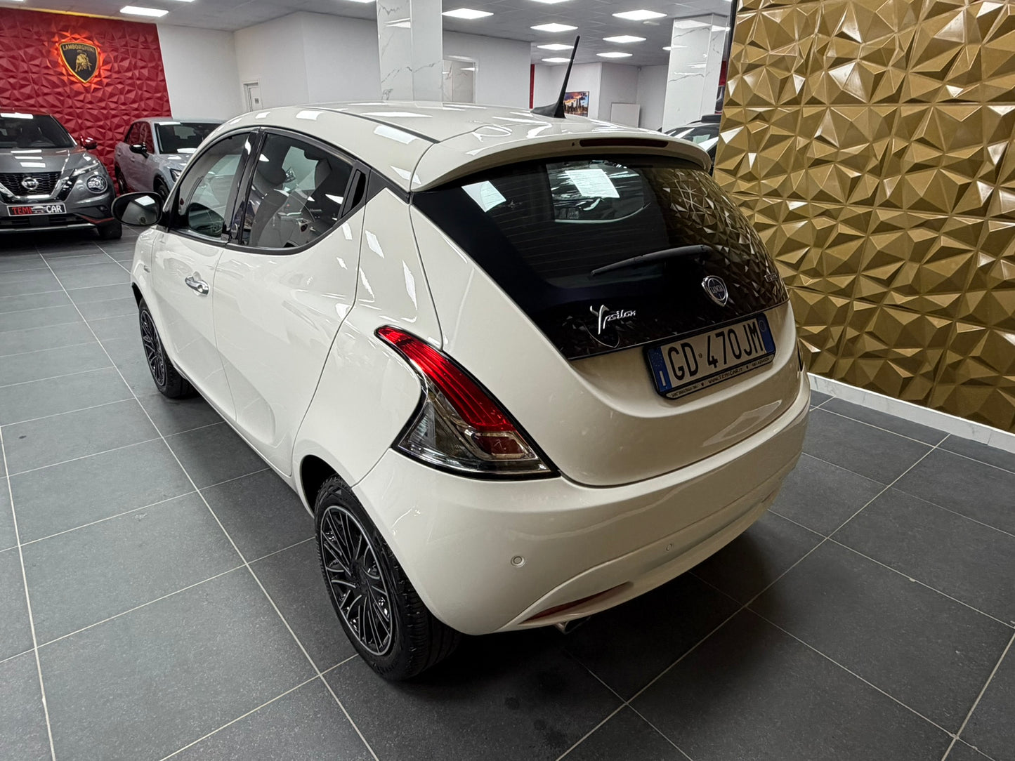 Lancia Ypsilon Ecochic