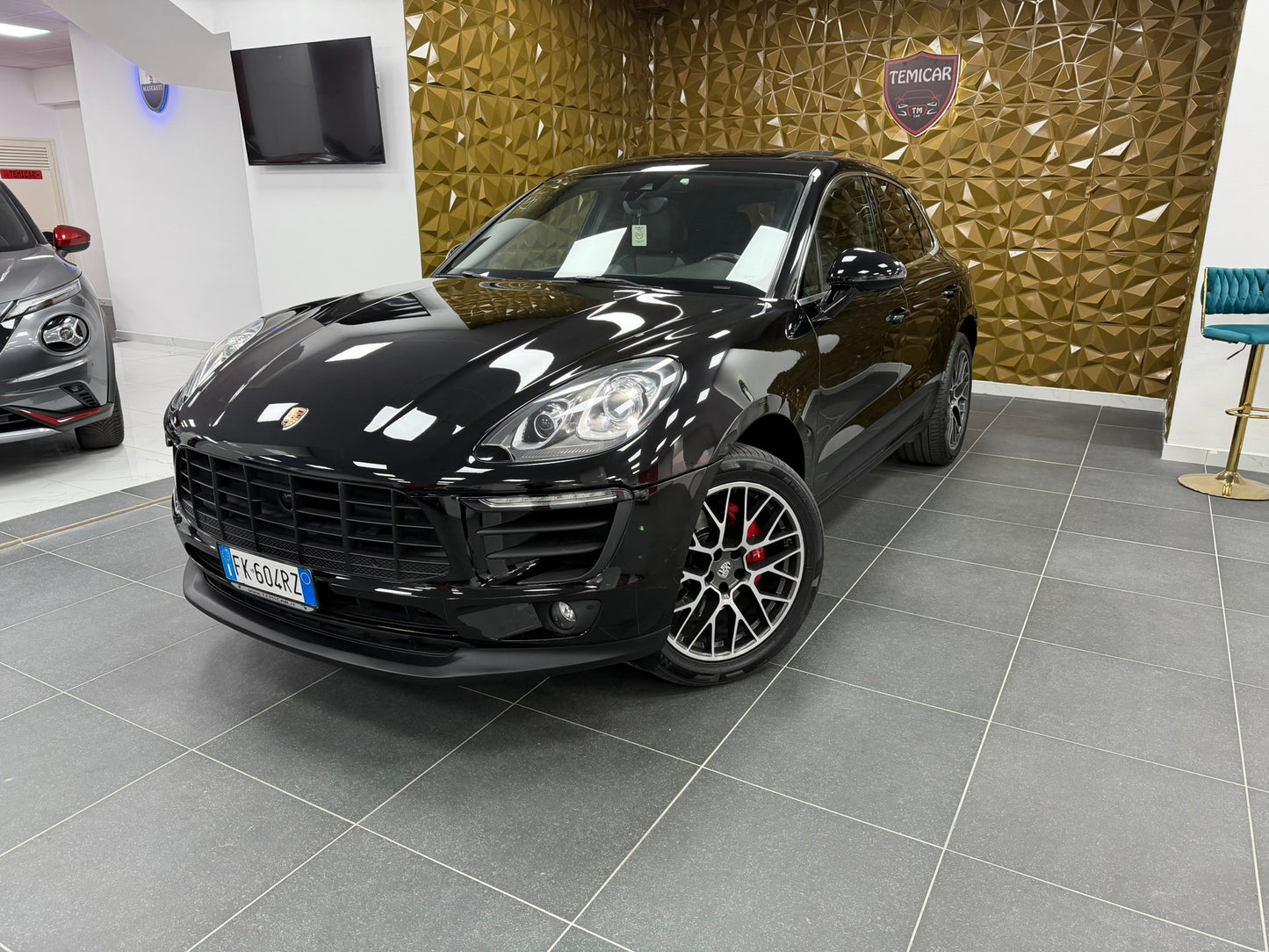 Porsche Macan S