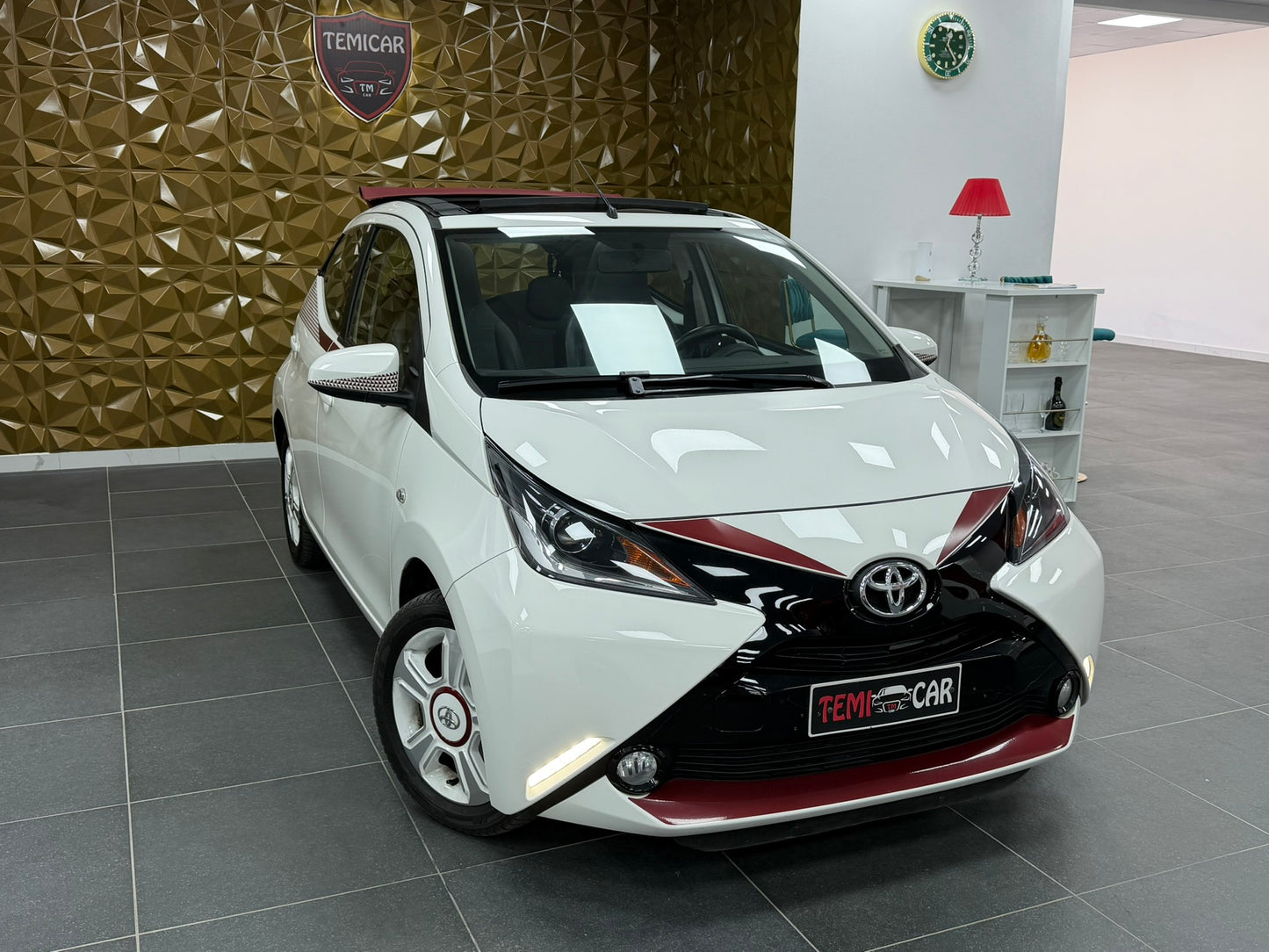 Toyoya Aygo X-Wave