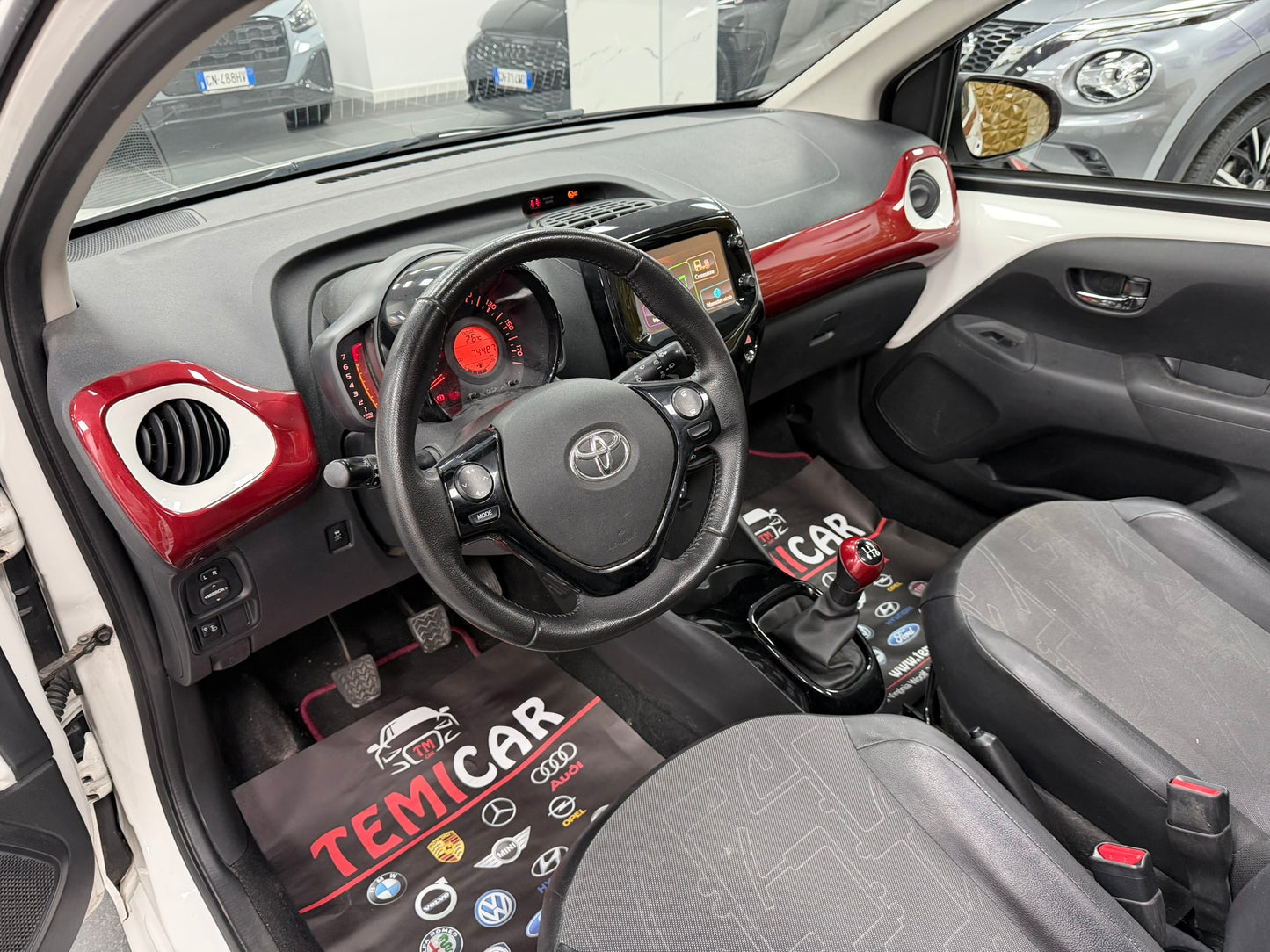 Toyoya Aygo X-Wave